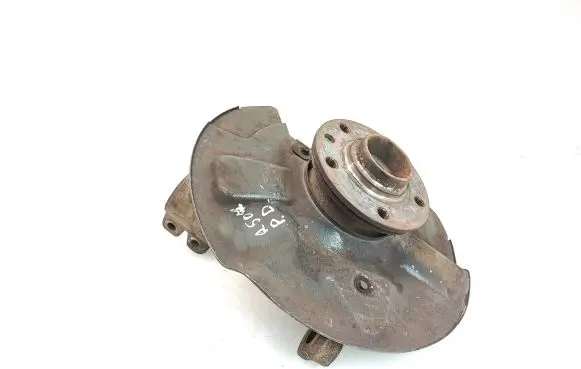 Front wheel hub spindle knuckle