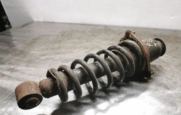 Toyota Avensis T250 Rear shock absorber with coil spring 