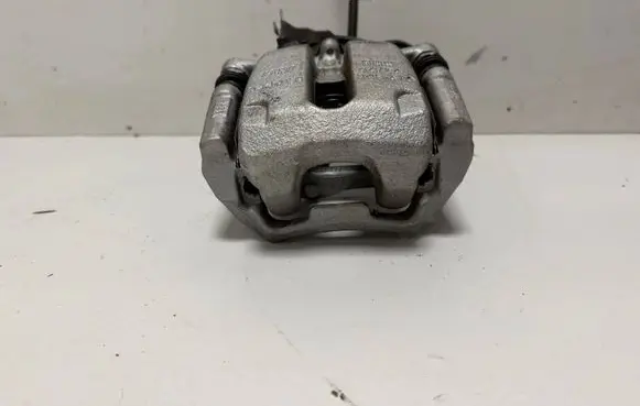 BMW X7 G07 Rear brake caliper 6891768