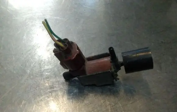Subaru Forester SF Turbo solenoid valve