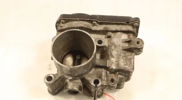 Dacia Logan II Throttle body valve 8200568712C