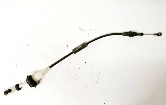 Mercedes-Benz E W210 Throttle cable 2103002330