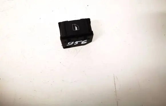 Volkswagen Golf IV Electric window control switch 3B0959855B