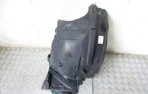 Mercedes-Benz CLS C218 AMG Front wheel arch liner splash guards A2186900430