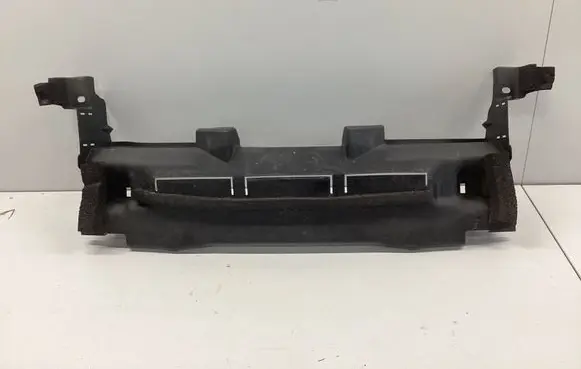 Mazda 3 III Intercooler air guide/duct channel BHN1501C1 K6805