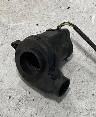 BMW X5 E53 Engine control unit/module fan 0130002831