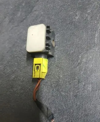 Mercedes-Benz ML W164 Airbag deployment crash/impact sensor 0038202926 080807403799