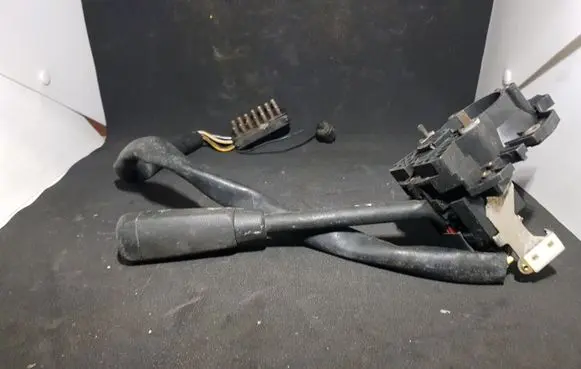 Mercedes-Benz E W124 Indicator stalk 1245401045