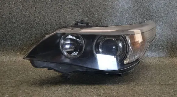 BMW 5 E60 E61 Headlight/headlamp 162395