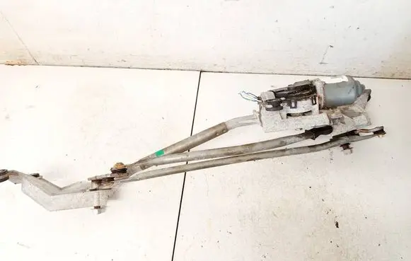 Front wiper linkage and motor