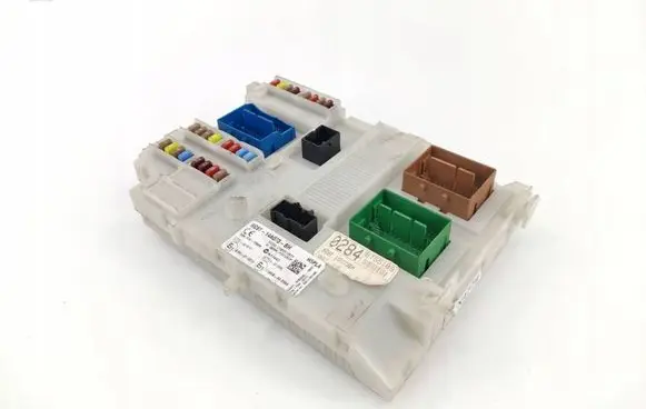 Ford Mondeo MK IV Fuse module BG9T14A073BH