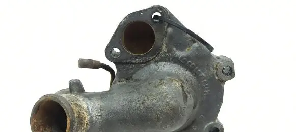 Mercedes-Benz 280 450 W116 Water pump R1102010301