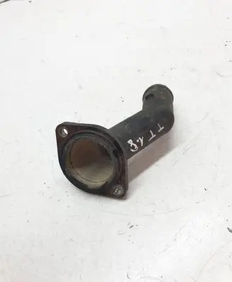 Audi TT Mk1 Engine coolant pipe/hose 06A121121C 038121121D