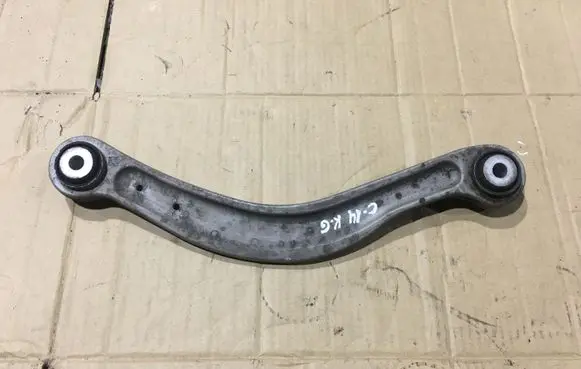 Mercedes-Benz C W205 Rear control arm A20407