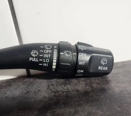KIA Cerato Wiper control stalk 050517