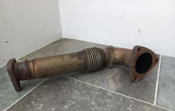 Audi A6 S6 C6 4F Exhaust manifold