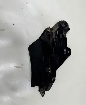 Audi Q7 4M Rear mudguard 4M0854816E