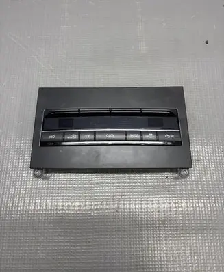 Mercedes-Benz E W212 Climate control unit A2128300285 5HB00935552 A2129004100
