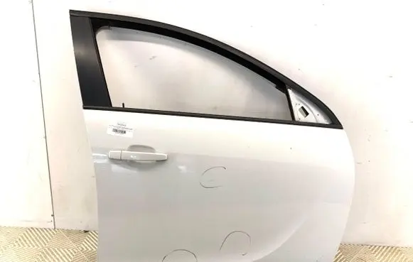 Opel Insignia A Front door