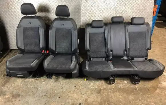 Seat set