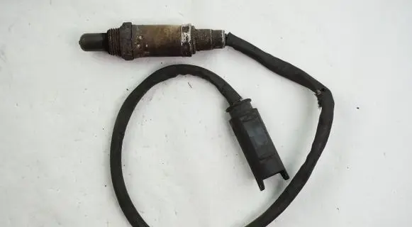 BMW 5 E39 Lambda probe sensor 17420519 0258003475