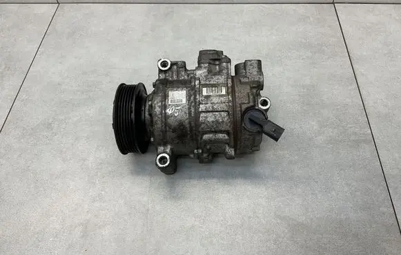 Audi Q5 SQ5 8R Air conditioning (A/C) compressor (pump) 8K0260805L