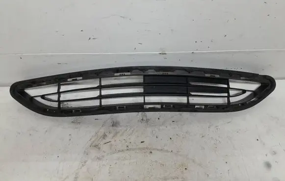 Toyota Aygo AB40 Front bumper lower grill 531140H010