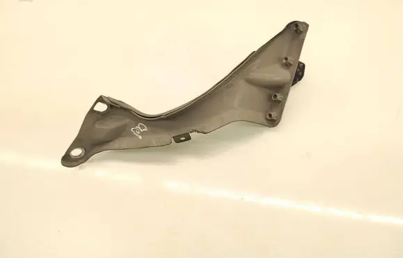 Audi A6 S6 C7 4G Fender mounting bracket 4G0805816