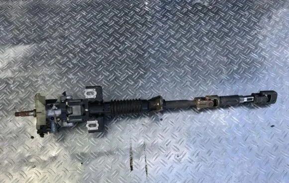 Opel Vectra B Steering wheel axle 