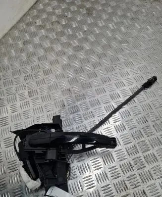 Ford Focus Rear door lock