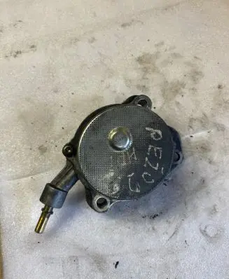 Peugeot 607 Vacuum pump 72266601H 03T07001422