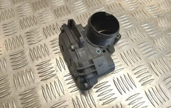 Ford Kuga II Throttle valve 9806625280