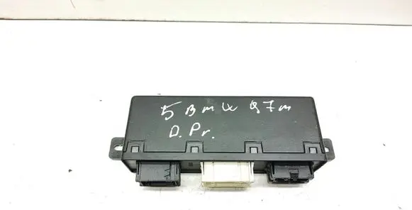 BMW 5 E39 Door control unit/module 8377601 61358377601
