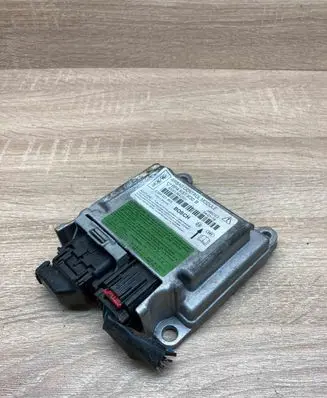 Mazda 3 I Airbag control unit/module BP4K57K30B 0285001453