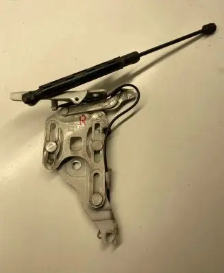 BMW X5 E70 Engine bonnet/hood hinges 7148348