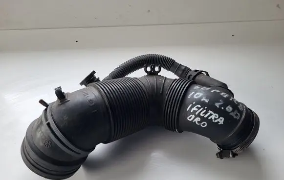 Skoda Superb B6 (3T) Air intake duct part