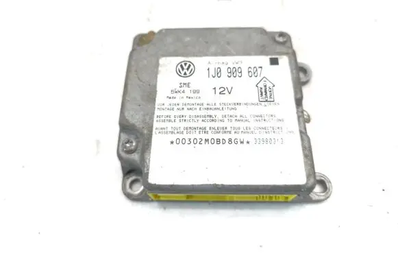 Volkswagen PASSAT B5 Airbag control unit/module 1J0909607 5WK4199