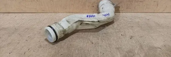 Peugeot 407 Window washer liquid tank fill tube 