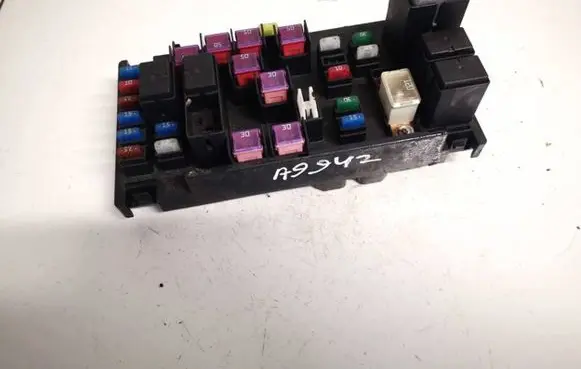 Subaru Forester SH Fuse box set mb200200b
