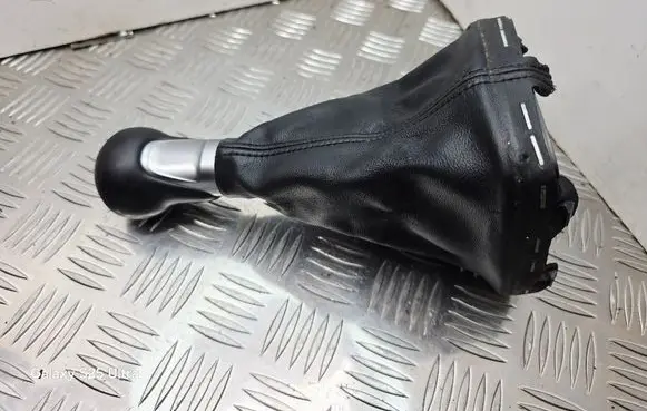 Gear lever shifter trim leather/knob