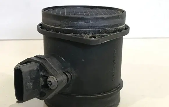Volvo XC90 Mass air flow meter 0280218089 8670114