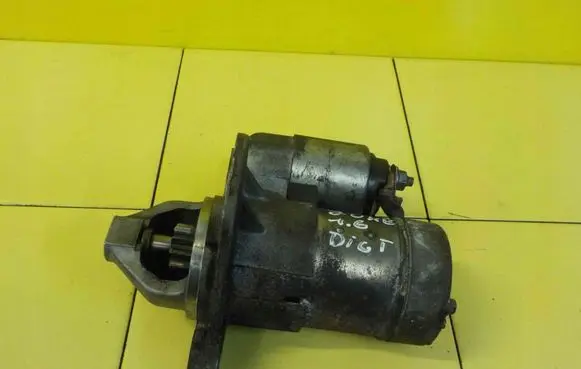 Nissan Juke I F15 Starter motor 23300EN20D 9SP13