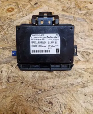 Mercedes-Benz E W212 Antenna control unit A1729006008 A1729027104 A1729027204