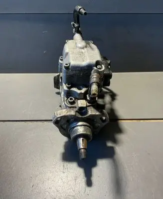 Volkswagen Sharan Fuel injection high pressure pump 0460404985 028130110H