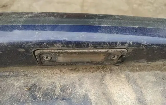 Volkswagen Golf V Number plate light