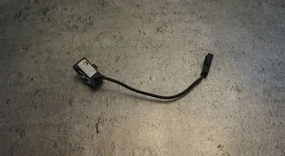 Volkswagen PASSAT CC Microphone (bluetooth/phone) 3C0035711A