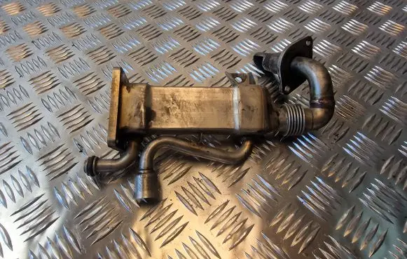 EGR valve cooler