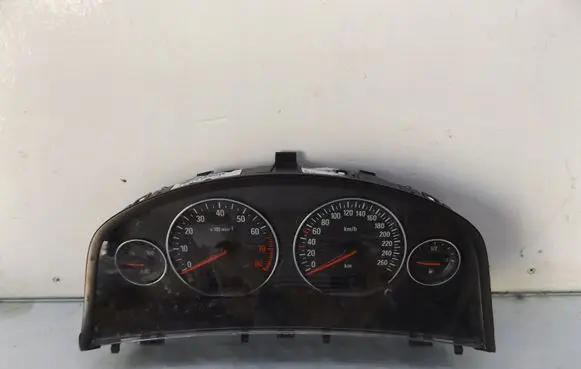 Opel Signum Speedometer (instrument cluster)
