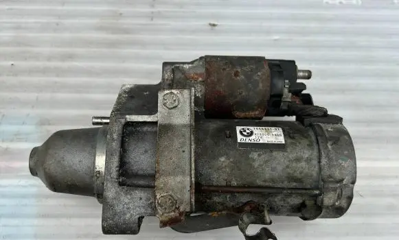 BMW 7 F01 F02 F03 F04 Starter motor