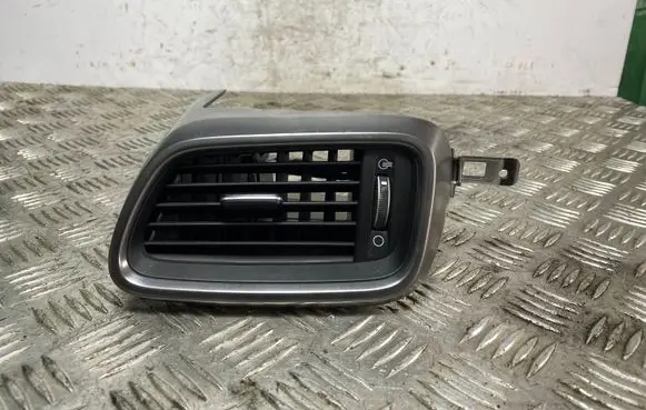KIA Sorento Dashboard side air vent grill/cover trim 97480C5000